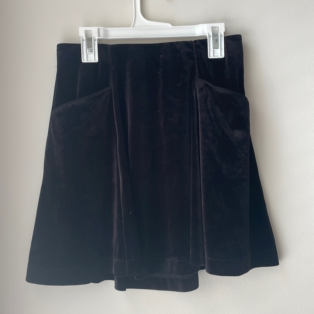 URBAN OUTFITTERS Black Velvet Mini Skirt